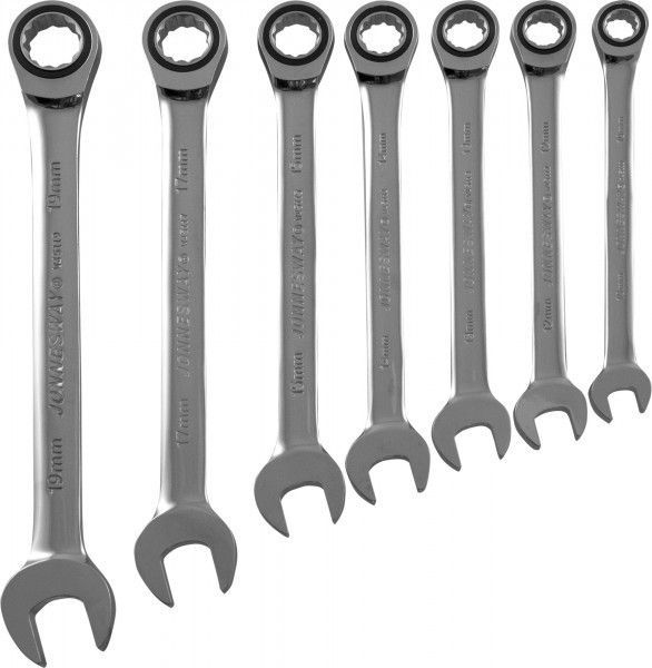 Набор ключей гаечных комбинированных трещоточных на держателе, 10-19 мм, 7 предметов W45107S